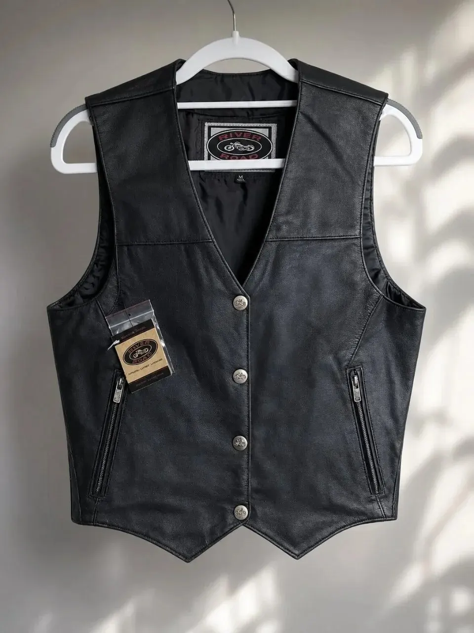 River Road leather vest: классический biker стиль Арт. 19-5 б/у, лот 19-5