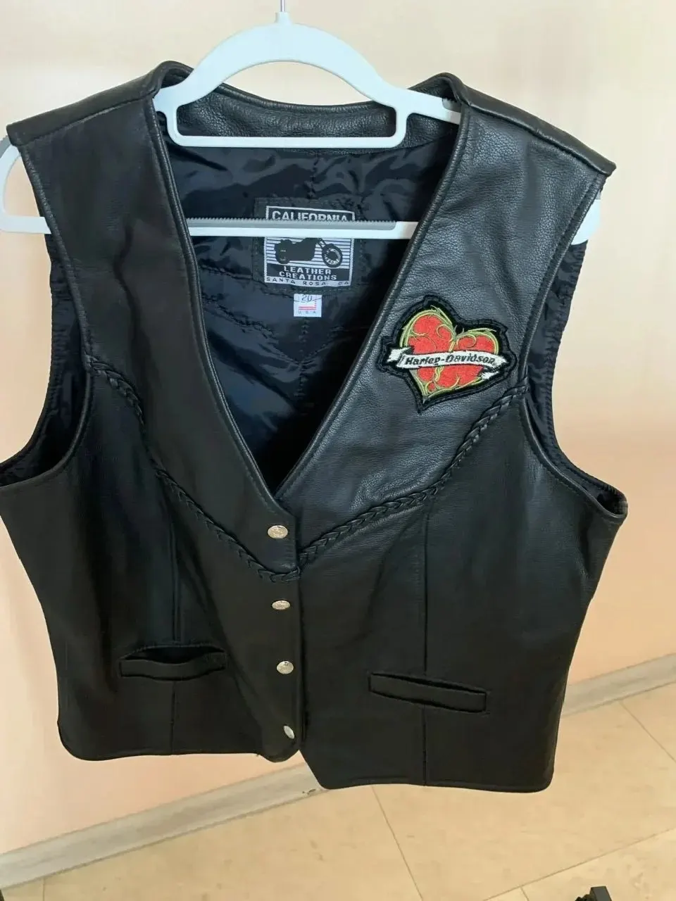 Кожаный байкерский жилет California Leather 2XL чёрный Арт 4-2 б/у, лот 4-2