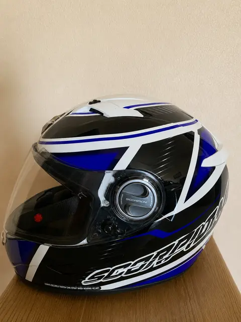 Шлем